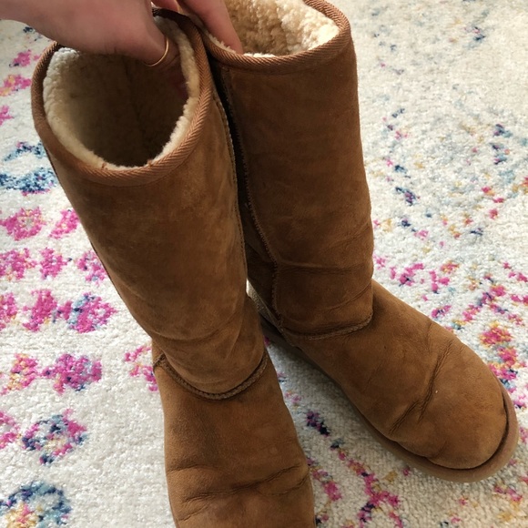 Women’s Chestnut Uggs— Tall - Picture 3 of 3